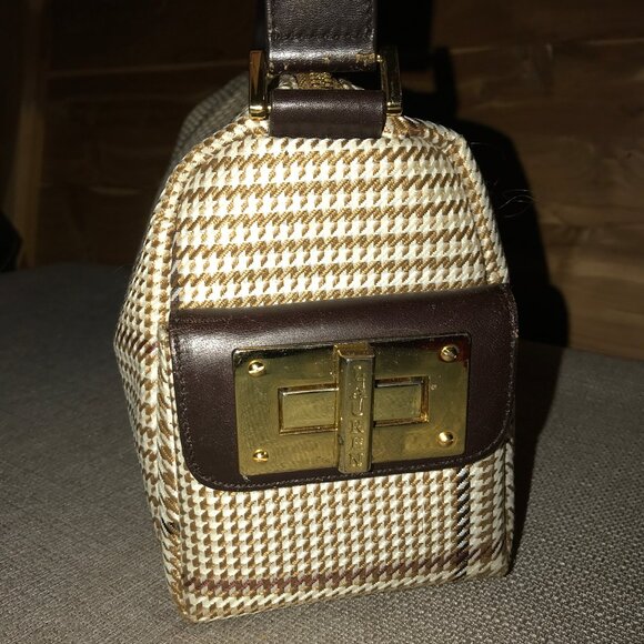 Lauren Ralph Lauren Houndstooth Barrel Bag - Picture 12 of 16